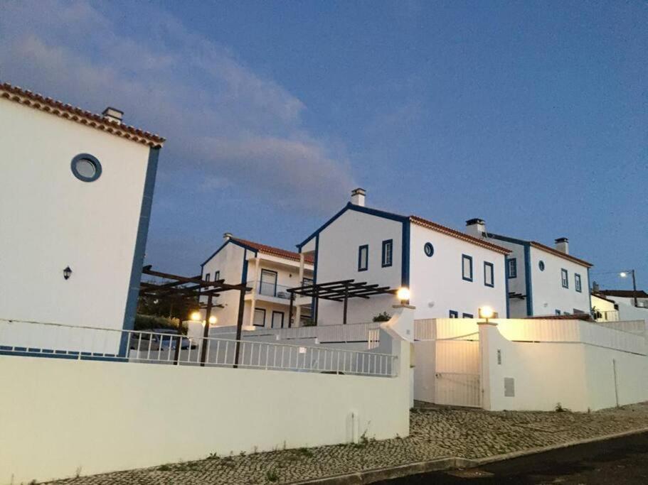 West Soul Village Arelho Exterior photo