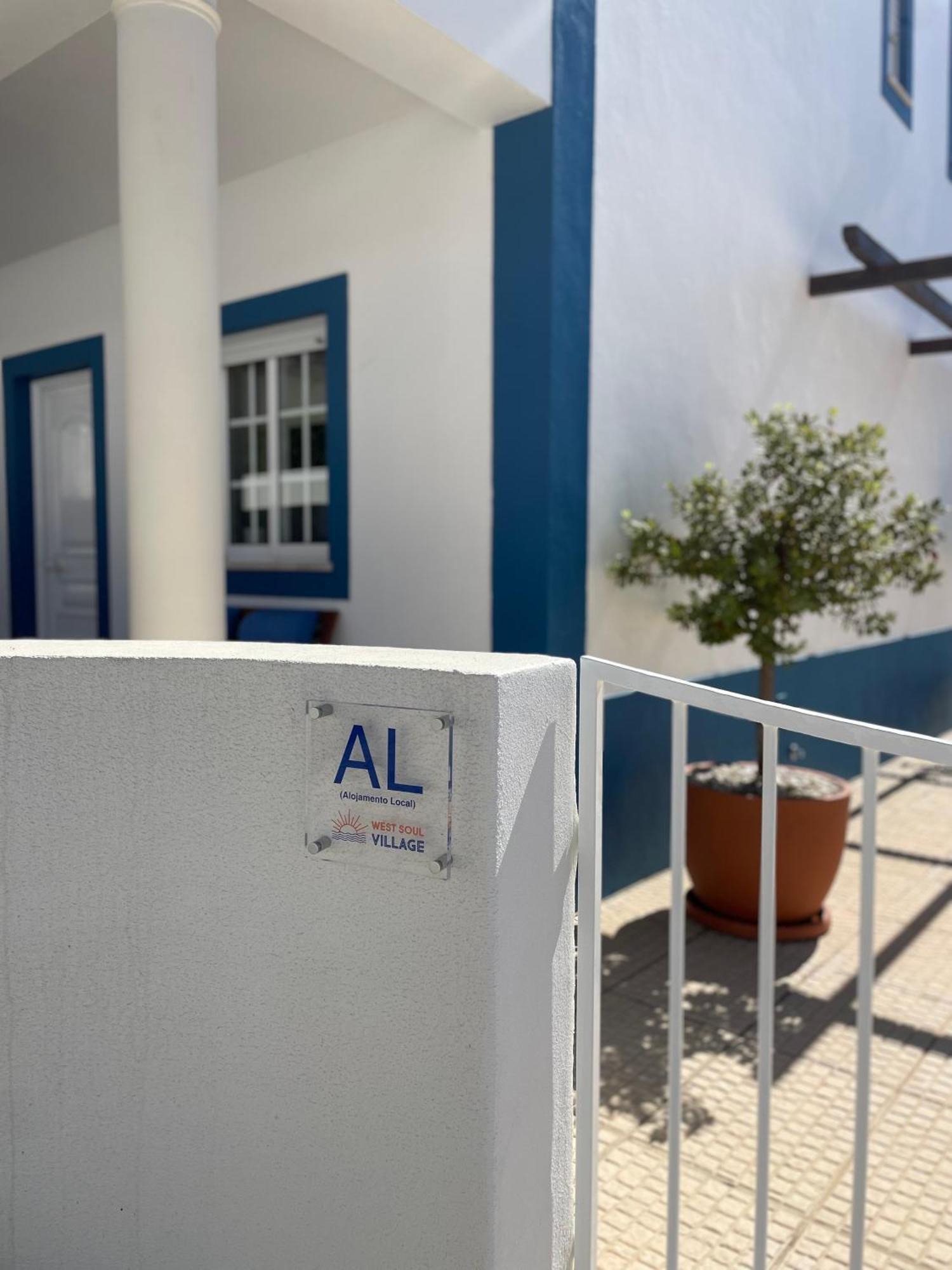 West Soul Village Arelho Exterior photo
